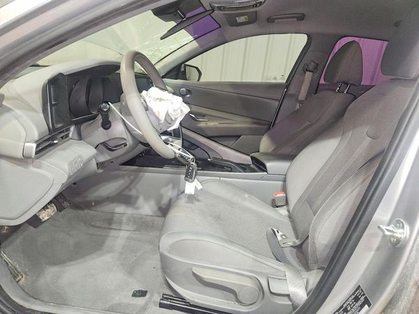 2021 HYUNDAI ELANTRA SE