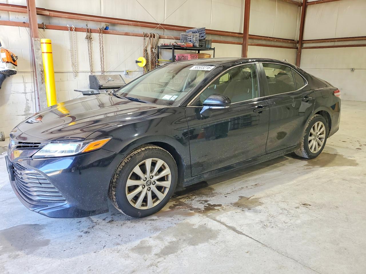 2018 TOYOTA CAMRY
