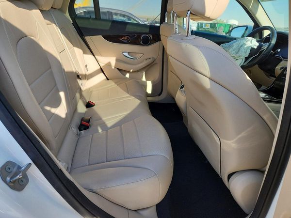 2021 MERCEDES-BENZ GLC GLC300-4M