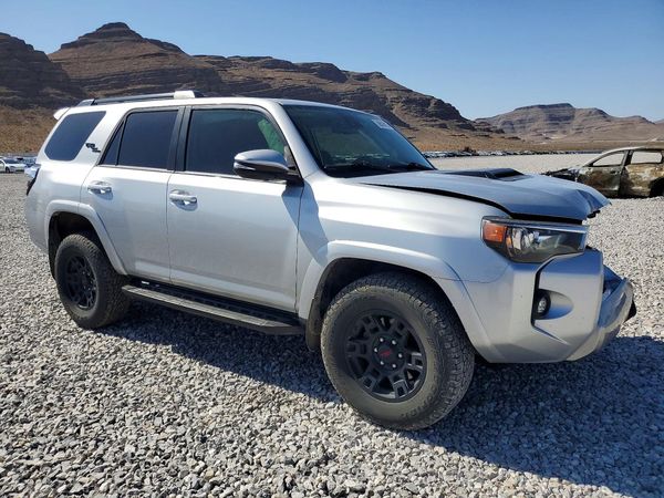 2021 TOYOTA 4RUNNER TRD offroad Prem