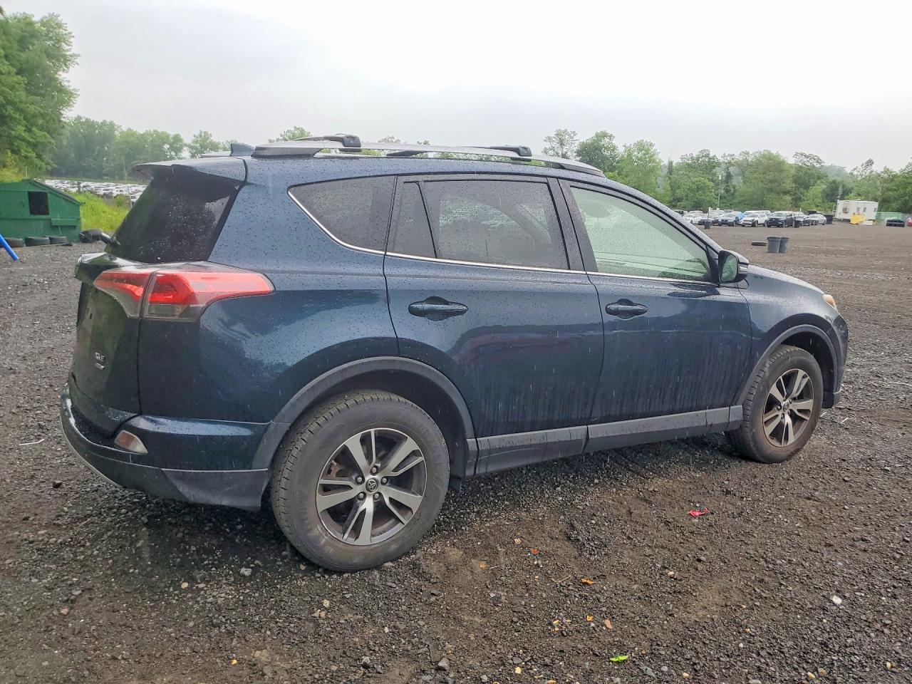 2018 TOYOTA RAV4 Adventure/XLE