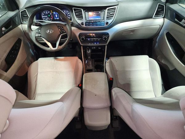 2017 HYUNDAI TUCSON