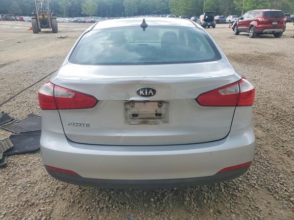 2016 KIA FORTE
