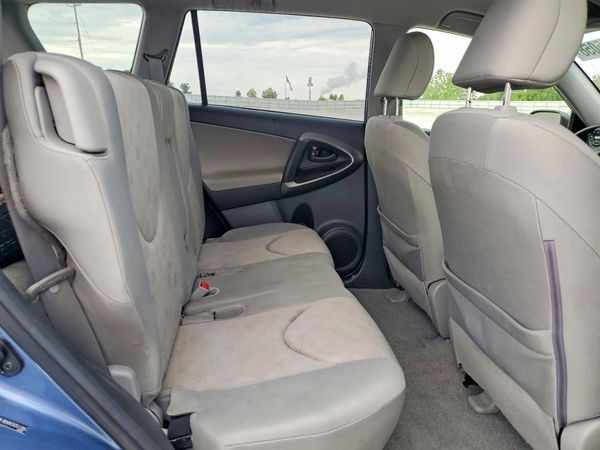 2012 TOYOTA RAV4 Standard