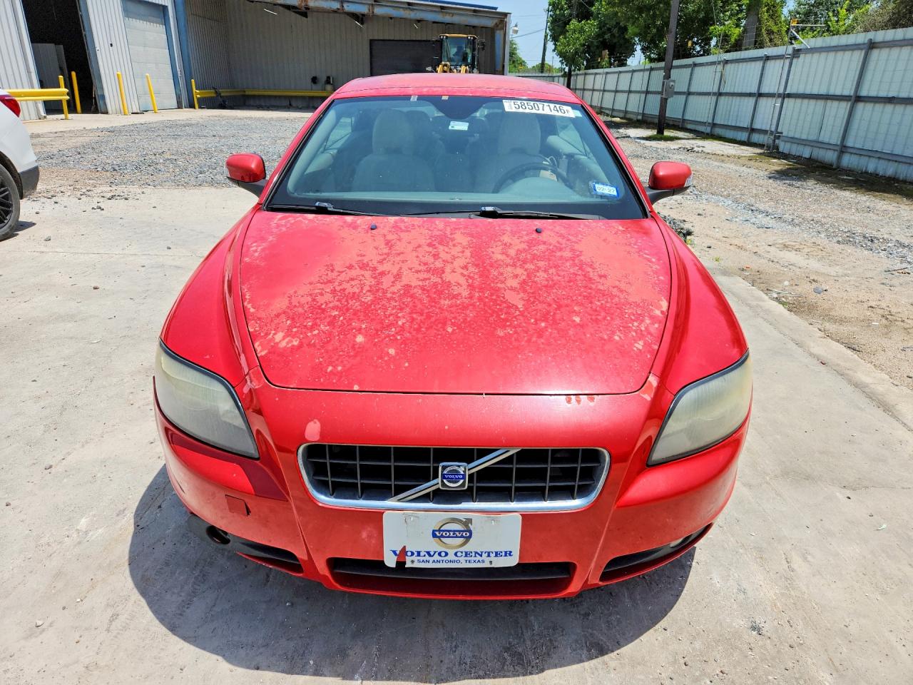 2010 VOLVO C70