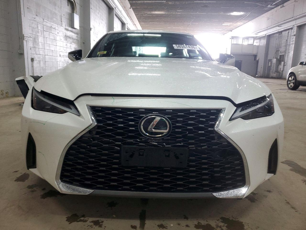 2021 LEXUS IS 300 Comfort