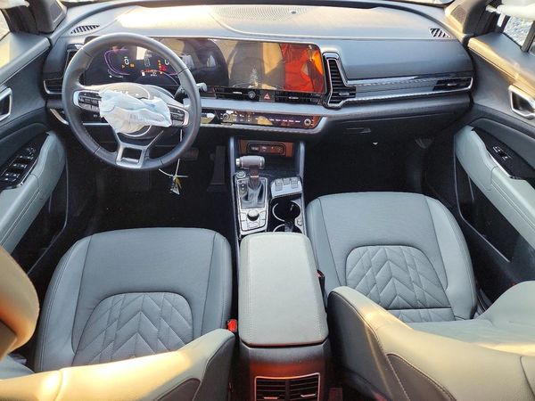 2025 KIA SPORTAGE