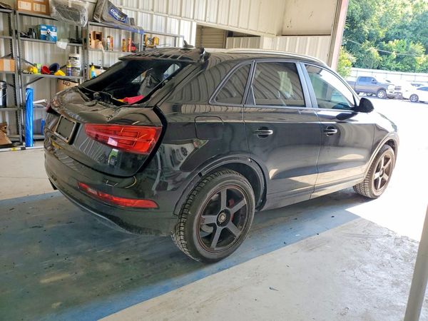 2017 AUDI Q3 Premium