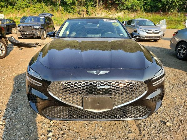 2025 GENESIS G70