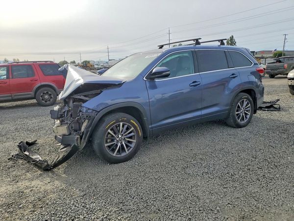2018 TOYOTA HIGHLANDER SE/XLE