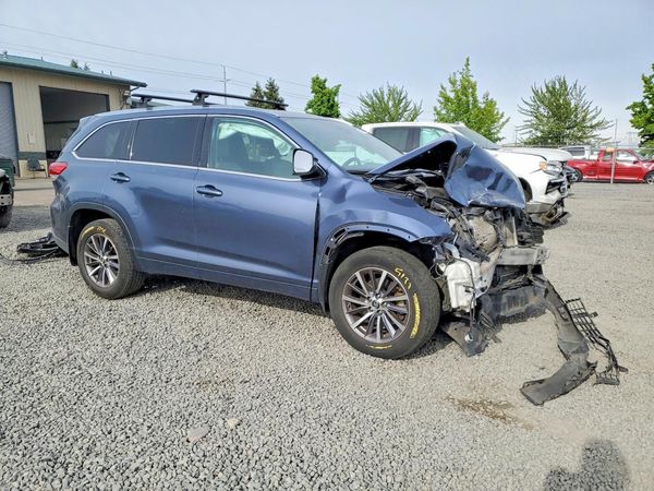 2018 TOYOTA HIGHLANDER SE/XLE