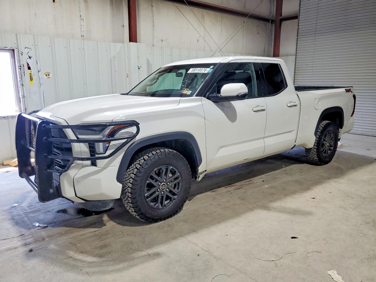 2023 TOYOTA TUNDRA SR5