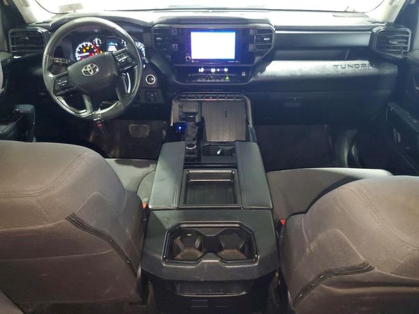 2023 TOYOTA TUNDRA SR5