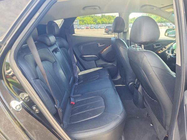 2015 HYUNDAI TUCSON