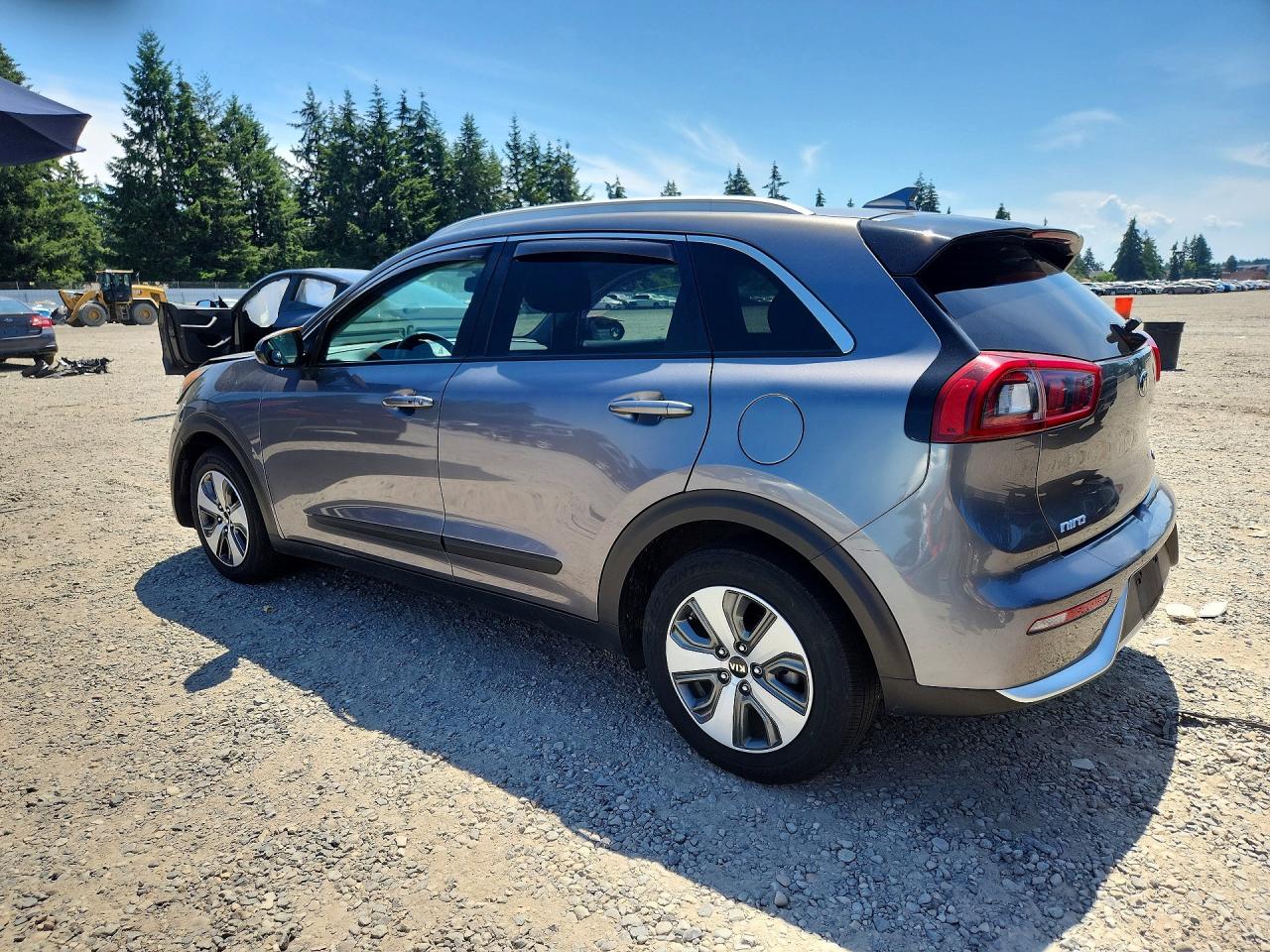 2017 KIA NIRO FE / LX / LX Tech