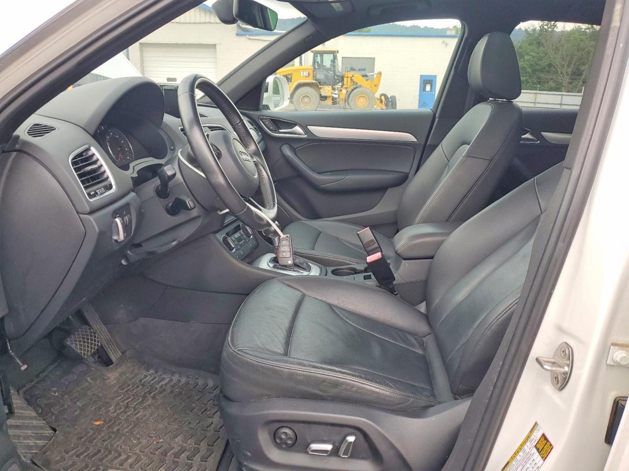 2016 AUDI Q3 quattro Premium Plus