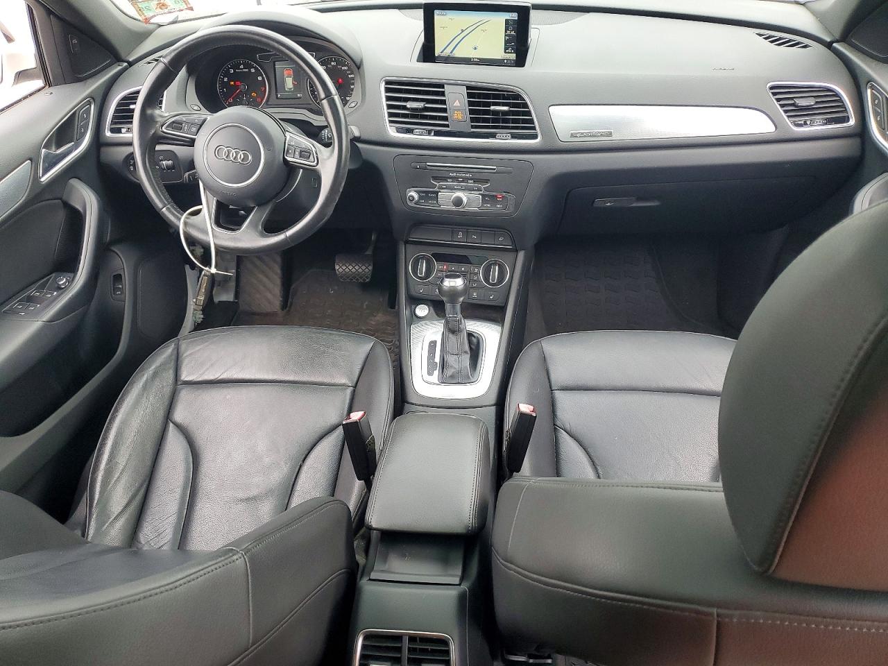 2016 AUDI Q3 quattro Premium Plus