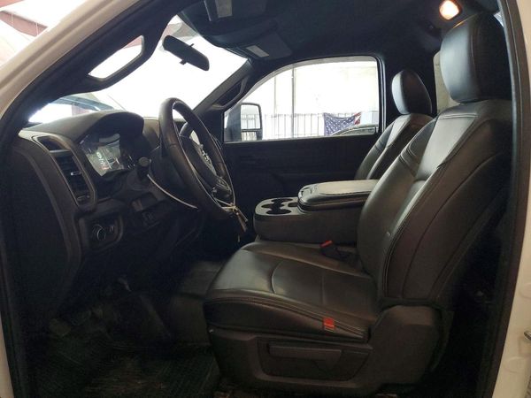 2023 RAM 3500 REG CAB CHASSIS