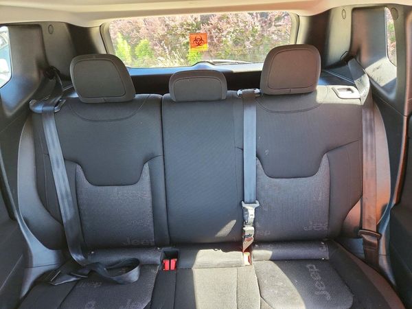 2016 JEEP RENEGADE LATITUDE 4X2