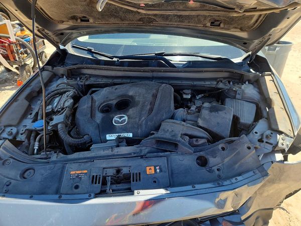 2021 MAZDA CX-5 Touring — Engine bay