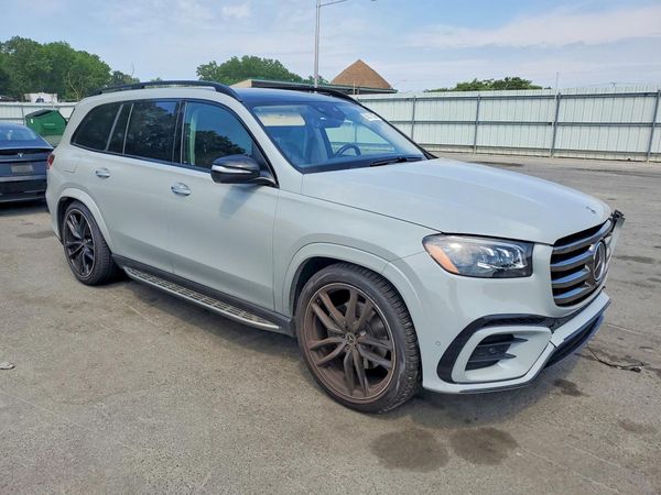 2024 MERCEDES-BENZ GLS