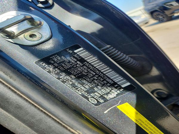 2019 HYUNDAI KONA SEL