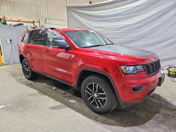 2017 JEEP GRAND CHEROKEE TRAILHAWK 4X4