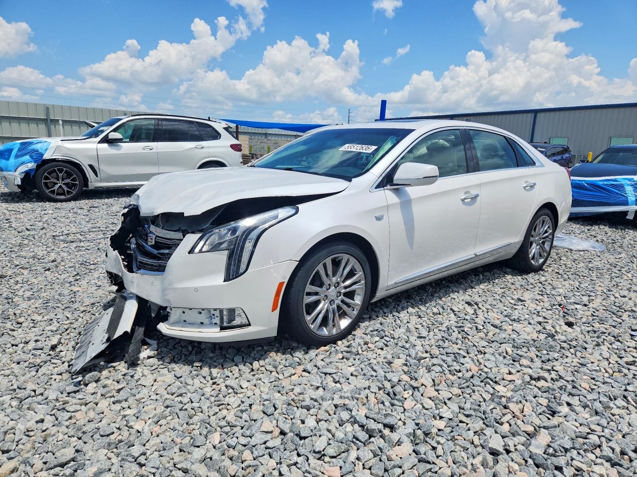 2019 CADILLAC XTS Luxury