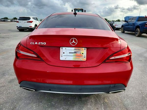 2019 MERCEDES-BENZ CLA