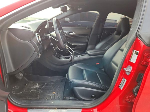 2019 MERCEDES-BENZ CLA
