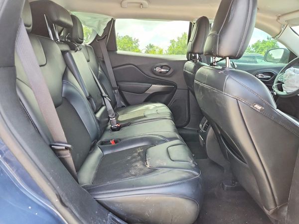 2020 JEEP CHEROKEE LATITUDE PLUS FWD