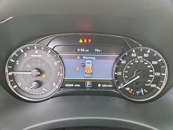 2022 INFINITI QX80 S
