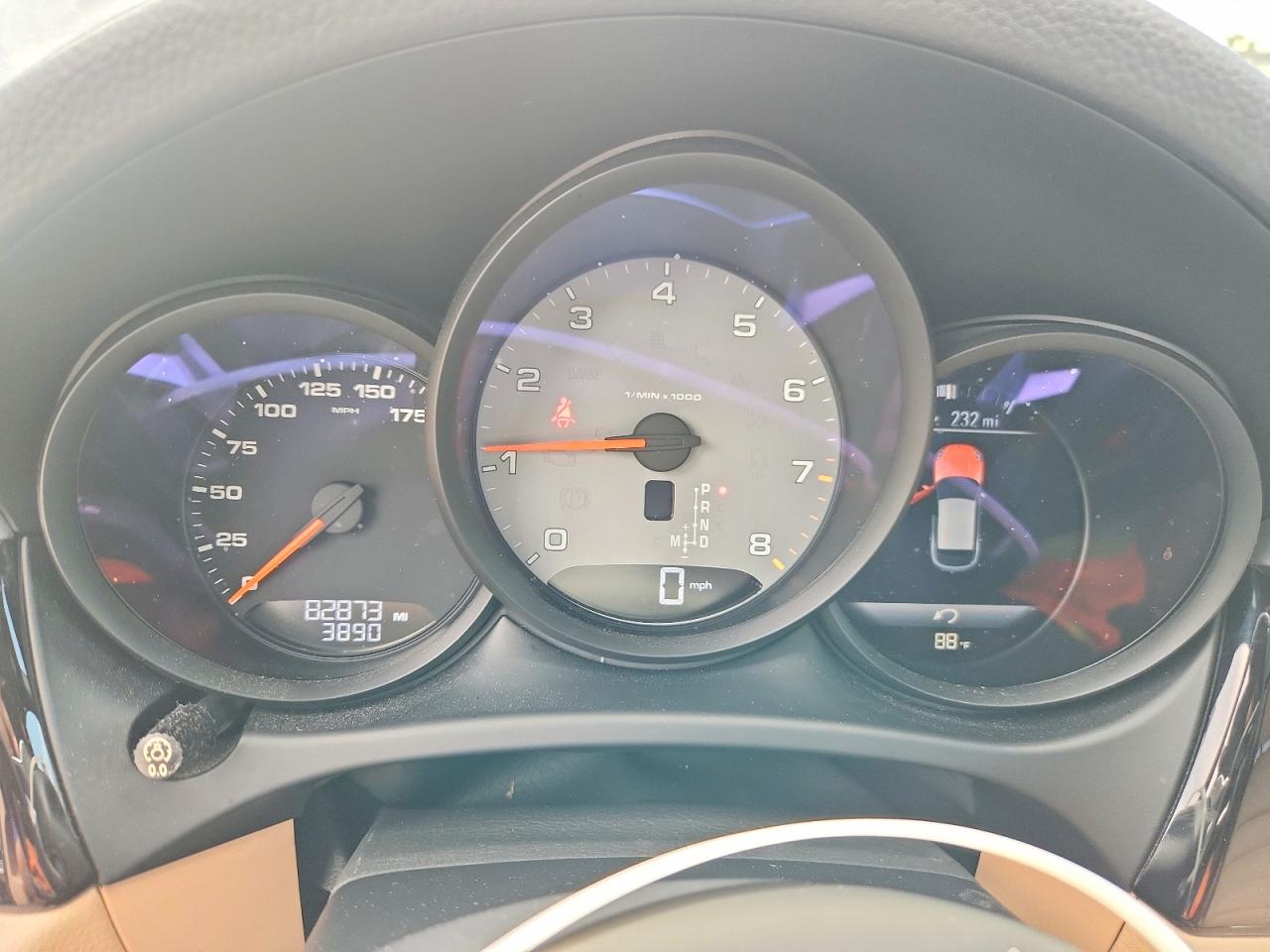 2019 PORSCHE MACAN S