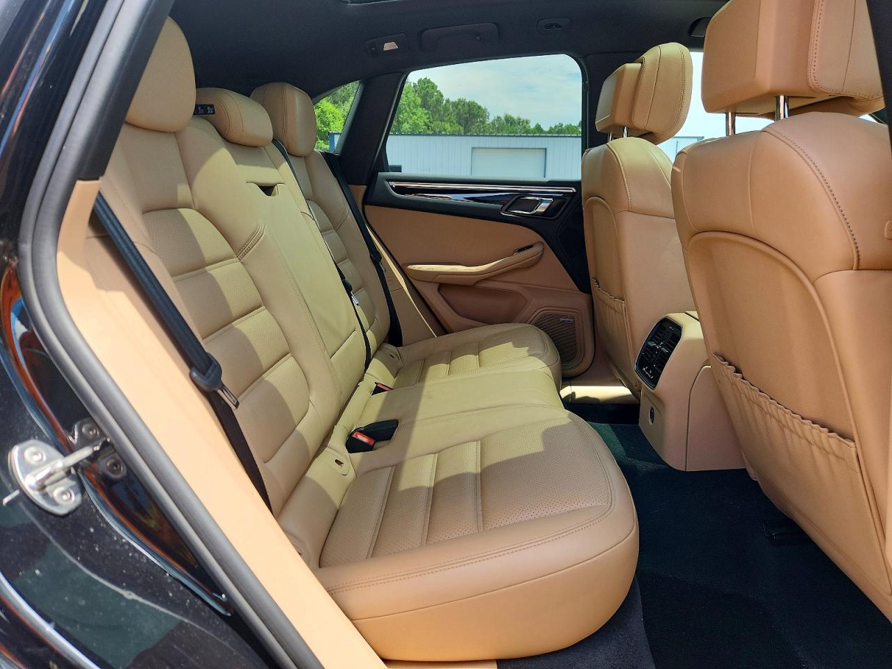 2019 PORSCHE MACAN S