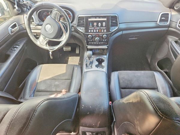 2020 JEEP GRAND CHEROKEE Laredo