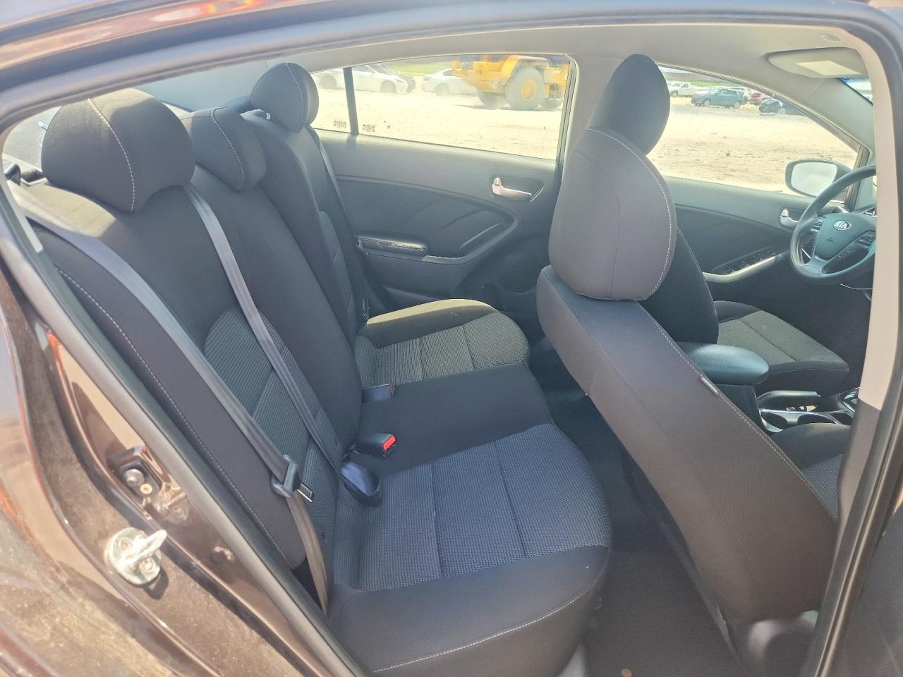 2018 KIA FORTE LX Base