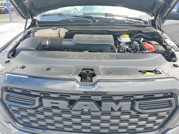 2025 RAM 1500 Big Horn/Lonestar