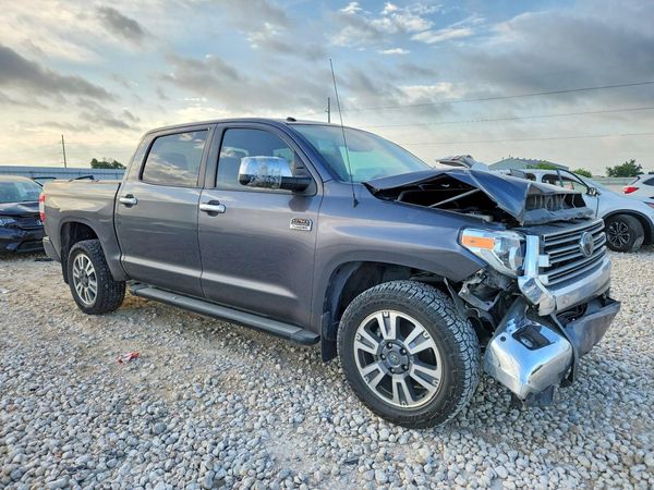 2019 TOYOTA TUNDRA Platinum Grade