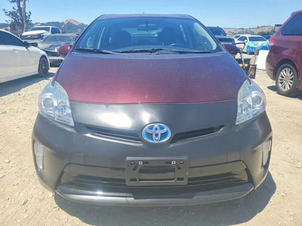 2013 TOYOTA PRIUS