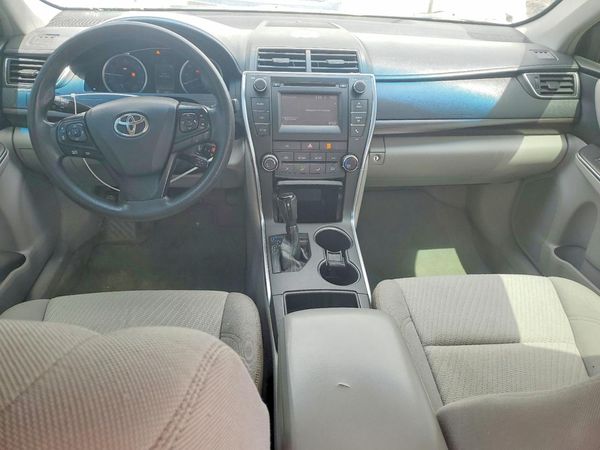 2016 TOYOTA CAMRY