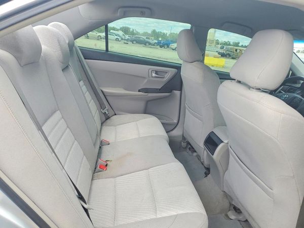 2016 TOYOTA CAMRY