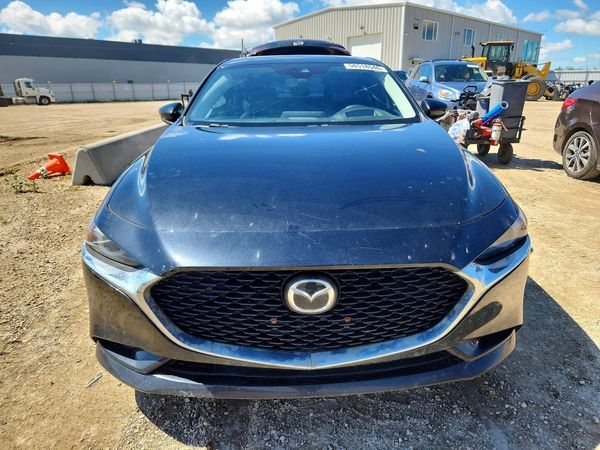 2019 MAZDA 3