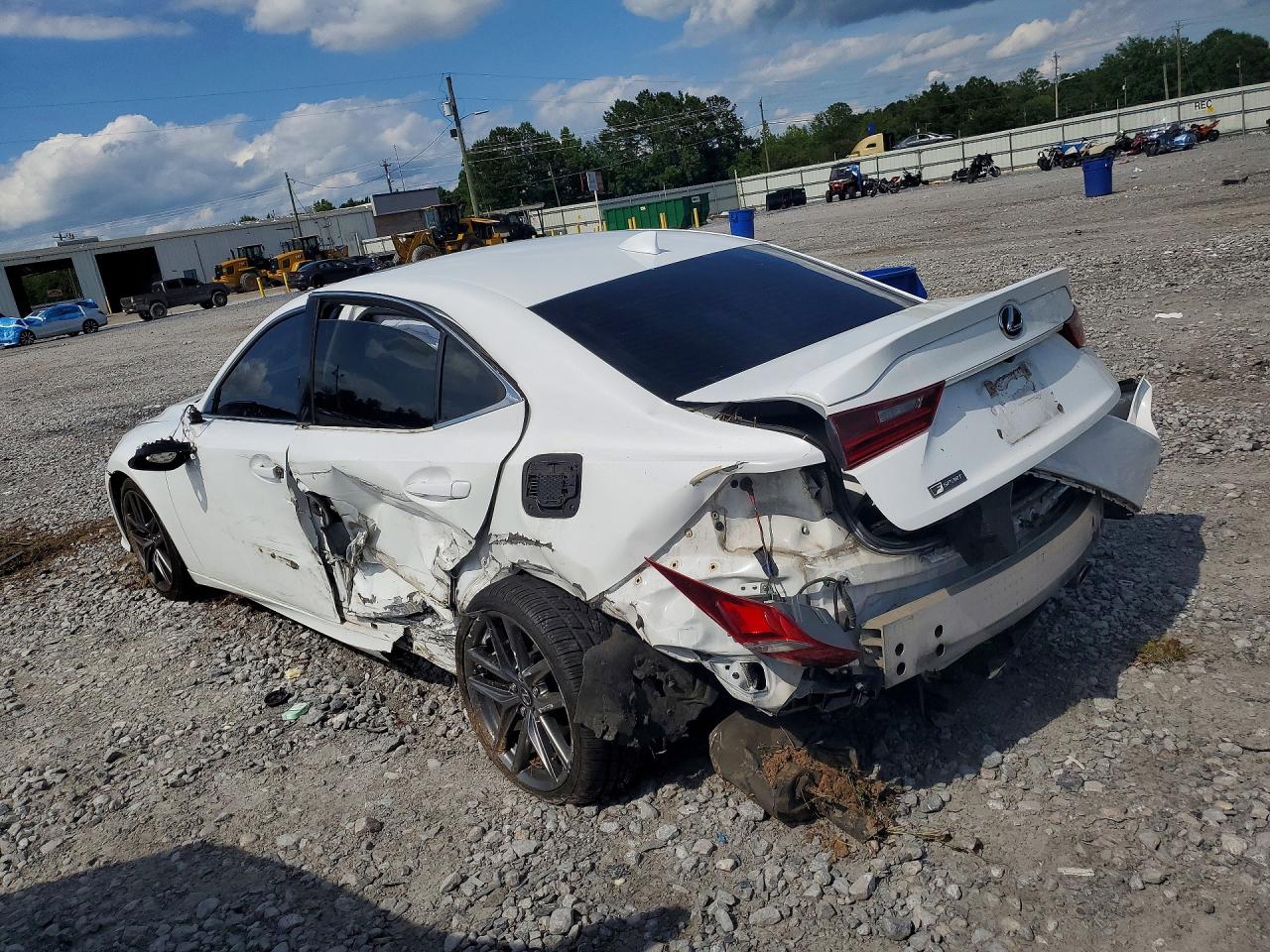2016 LEXUS IS 200t