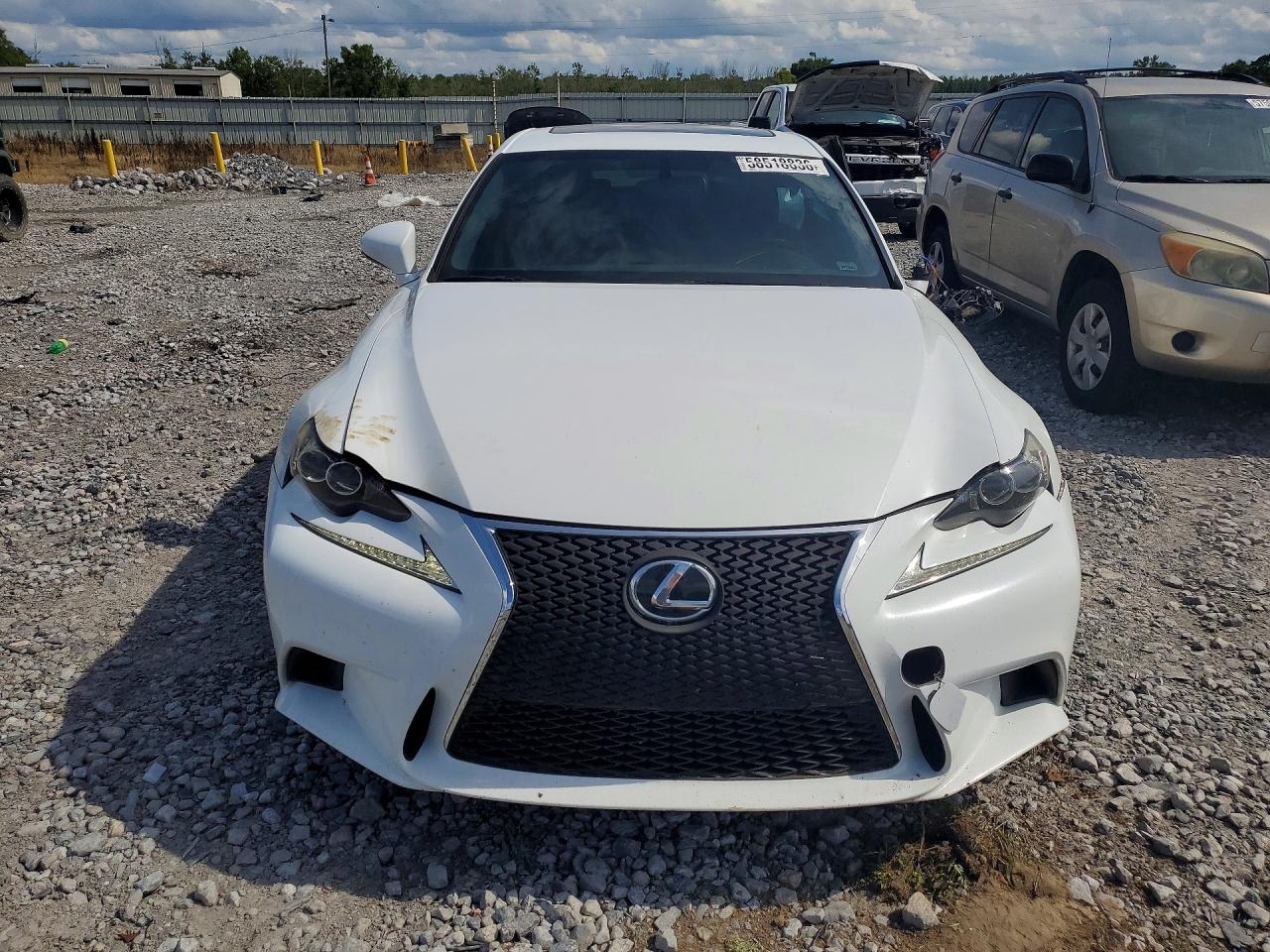 2016 LEXUS IS 200t