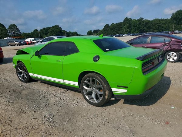 2017 DODGE CHALLENGER SXT
