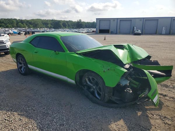 2017 DODGE CHALLENGER SXT