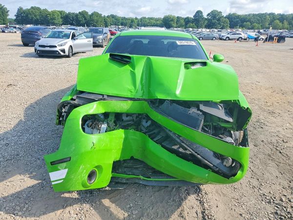 2017 DODGE CHALLENGER SXT