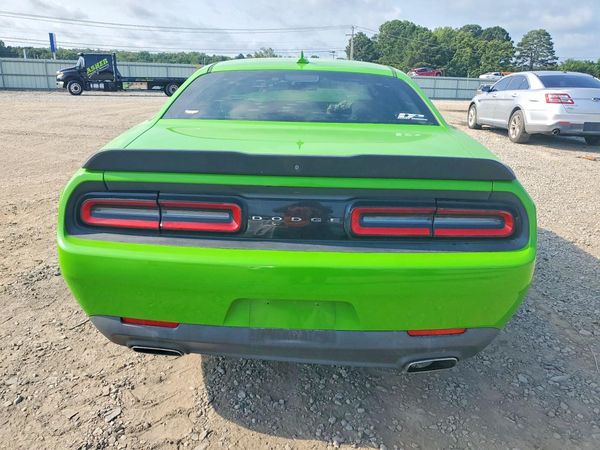 2017 DODGE CHALLENGER SXT