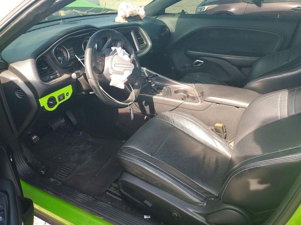 2017 DODGE CHALLENGER SXT