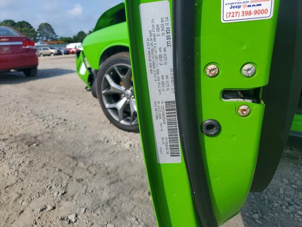2017 DODGE CHALLENGER SXT